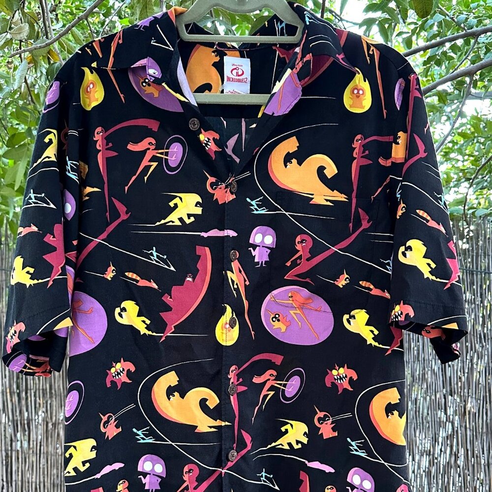 Reyn Spooner Disney Pixar Incredibles 2 Hawaiian Shirt M Superhero Print Rayon